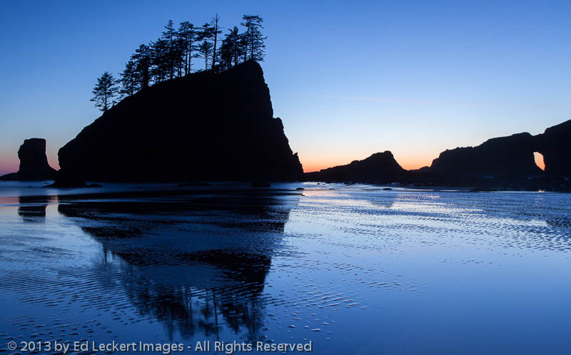 Crying Lady Rock and Natural Arch, Second Beach, Olympic National Park, Washington